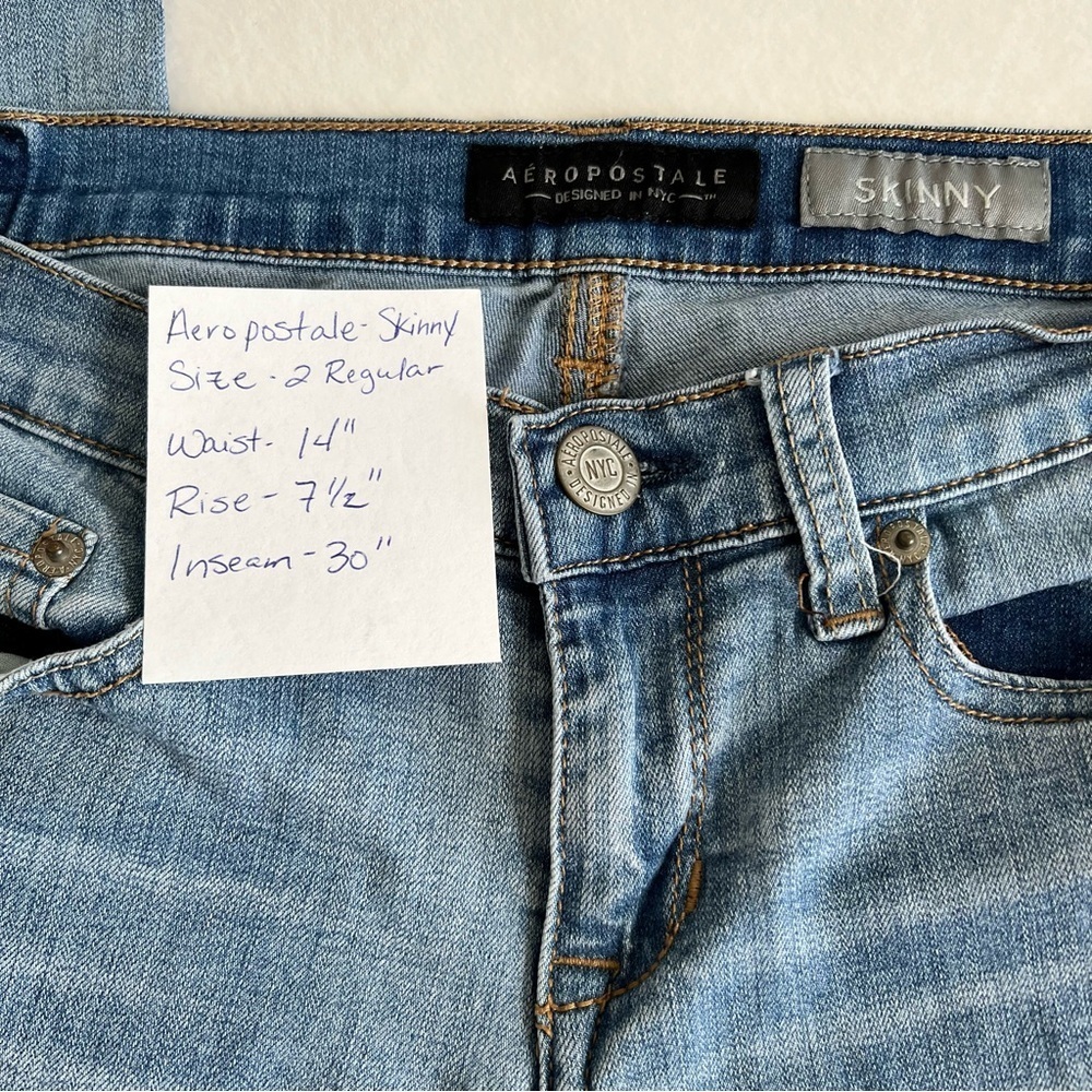 Aeropostale distressed, skinny jeans - Picture 6 of 10